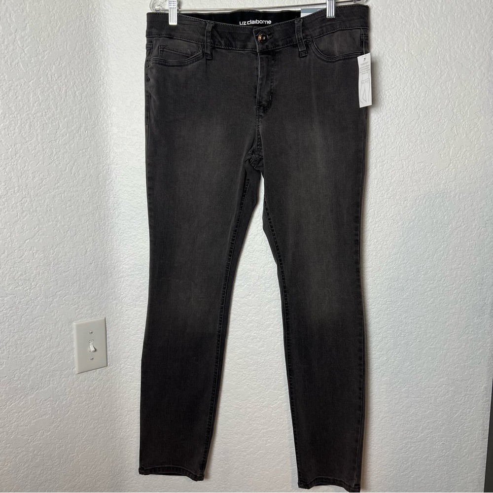 Liz Clairborne Grey Wash Mid Rise Denim stretch Jean  size 12
